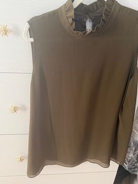 Lafayette 148 New York Olive Green Sleeveless Ruffle-Trim Blouse